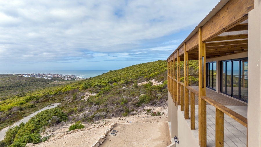 4 Bedroom Property for Sale in Agulhas Western Cape